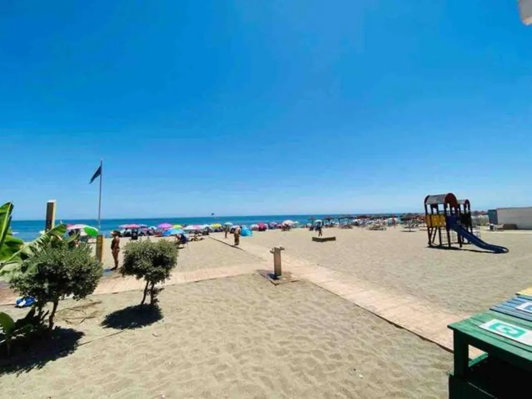 Wonderful Apartment In The Heart Of Fuengirola And Close To The Beach